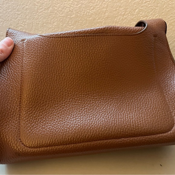 Cuyana Tan Crossbody Bag - Picture 10 of 16